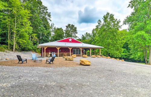 Secluded Brownsville Cabin with Deck and Fire Pit - Foto 25