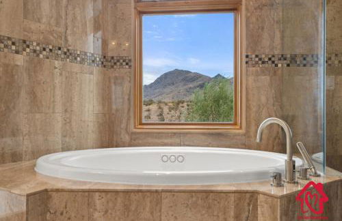 Elena's Sandia Sanctuary - An Irvie Home - Photo 14