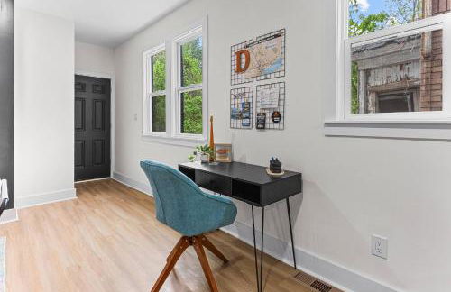 Spacious 4BR House Near Downtown, Perfect for Groups & Pets - Foto 30