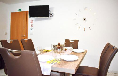 Apartmani Lovrenčić - Foto 31