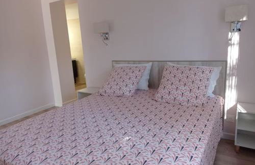 Petite maison dans un écrin de verdure - Foto 17