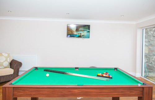 Balmeadowside Farmhouse with Hot Tub - Foto 9