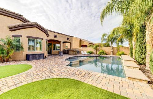 Pool, BBQ and Bar Family Home in Queen Creek - Photo 1