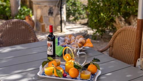 Finca Can Suave by Rentallorca - Foto 4, Garden, Garden view