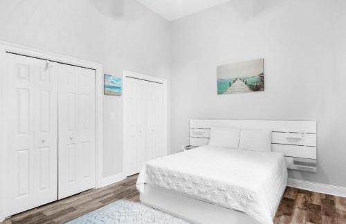 Enclave 202a 2 Bedroom Condo by RedAwning - Foto 55