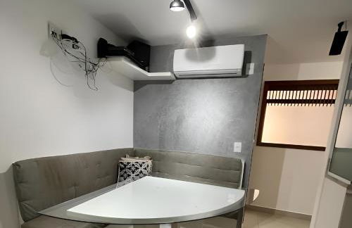 Sensacional Flat pé na areia na Praia da Costa - Foto 11