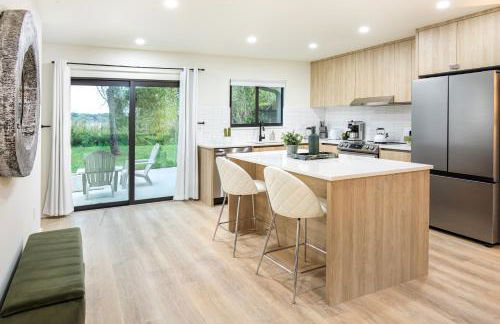 Velvet Bloom - Bubbling Spa Retreat with Sauna & Jacuzzi - Foto 12