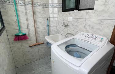 APÊ VISTA MAR, 20mts DA PRAIA, ESPAÇOSO E ACONCHEGANTE-56m2- WIFI- 1 DORM-ELEVADOR- 6 PESSOAS - Foto 24