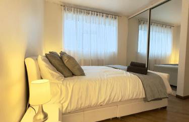 Spacious City Centre Apartment - Photo 9