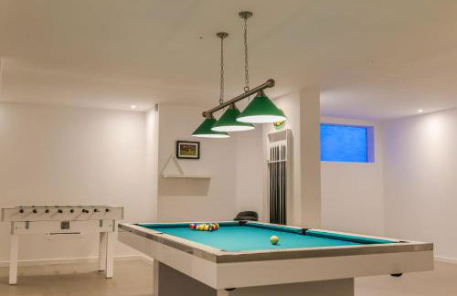 A&M House II Luxury Holidays Home - Photo 11