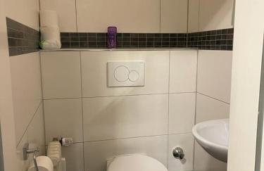 Apartment Dusseldorf-South - Self Check-In - Foto 16