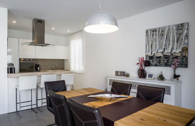 Acadia Beach Villas & Apartments, Slatine - Photo 26