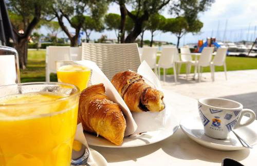 Signora Ruth - Aprilia Residence - Photo 18