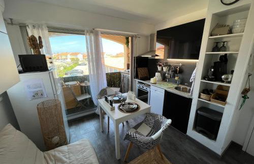 Azur, a 100m du marché de Noel, appartement 4 personnes et parking privé - Foto 4