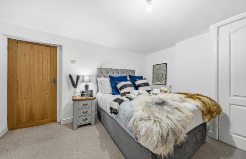 Knole Stylish 3BR House w Garden, Parking Near Cribbs and M5 by AltoLuxo Short Lets & Serviced Accommodation - Foto 19