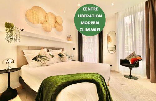 LIBERATION CENTER - PRIVATE Balcony - 24&7 RECEPTION - LUGGAGE STORAGE - Foto 1