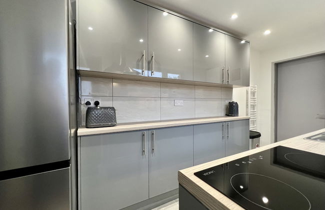 St Michael House - Photo 17