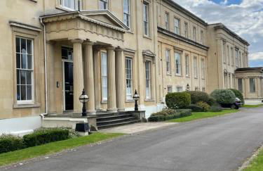 Nordic Regency Apartment - Photo 1