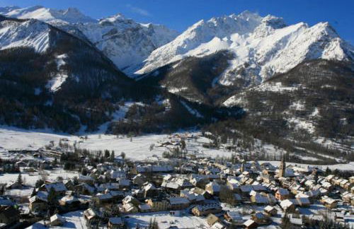 Les Suites du Monetier, alliant le charme et l'authenticité d'un chalet de prestige au cœur du village - Photo 14