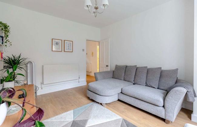 Central & Stylish 1BD Flat - 8mins to Greenwich! - Photo 14