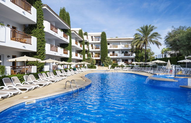 Inturotel Esmeralda Garden - Photo 23