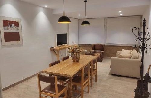 Central 2 bedroom apartment with terrace - Foto 4