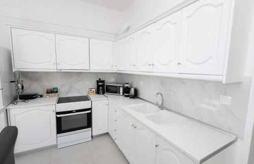 Porto Heli Seafront - Port House G - Foto 19