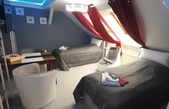 Best-Preis -VIP Lounge- mit Netflix, Self-Check-In, eBike Ladestation, Fahrradraum, WLAN und Netflix - direkt am Elberadweg im Herzen von Wittenberge - Foto 1