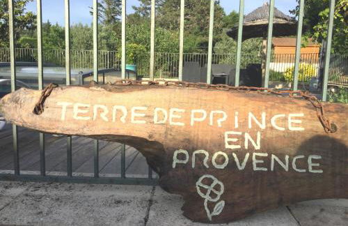 1 chambre 1 cuisine & salle d'eau privées avec piscine et jacuzzi - Foto 25