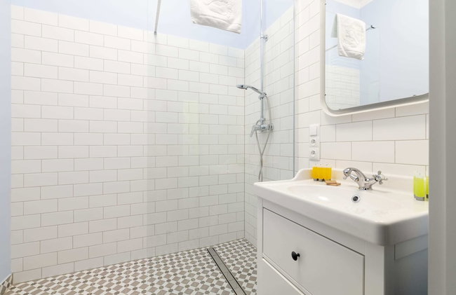 Hala Mirowska Spacious Apartment by BookingHost - Photo 67