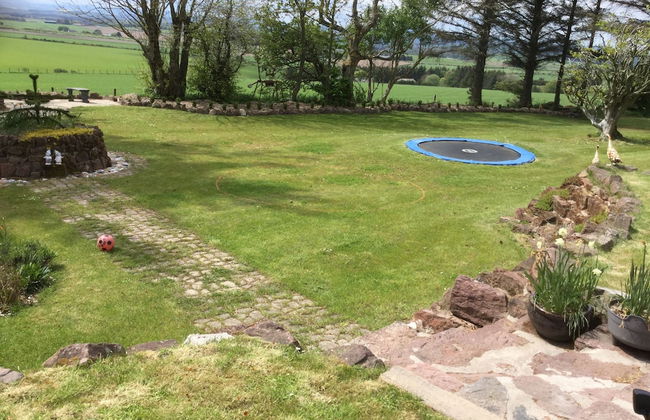 Green Yurt With Hot Tub - Sleeps 3, Parking & Wifi - Photo 26