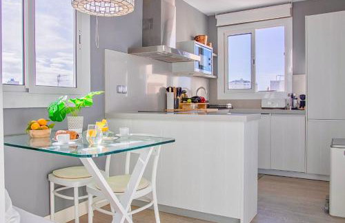 Bonaire Penthouse Sitges 2 terraces steps from beach - Foto 8