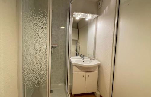 Charmant appartement 2 pièces proche ski, animaux admis, parking - FR-1-692-35 - Foto 8