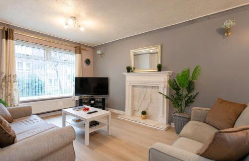 Woodhouse Stays for Contractor and Family Stay, Free Parking, Fast WiFi - Foto 4