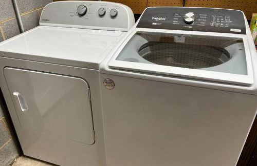 Modern Lakefront Views at Lake Hickory Haven - Foto 51