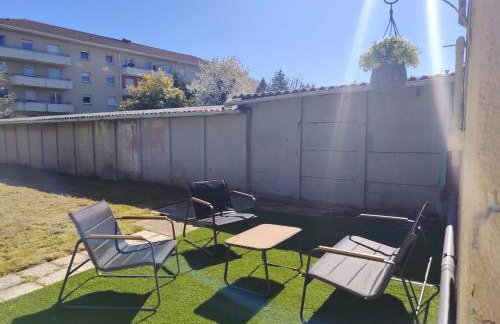 Maison plein pied Béthune avec place de parking, jardin clos et terrasse exterieure, quartier calme proche centre proche gare, capacité 4 personnes - Foto 46