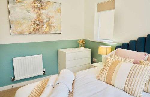 Modern & Stylish 3 Bedoom Home in Taunton - Photo 12