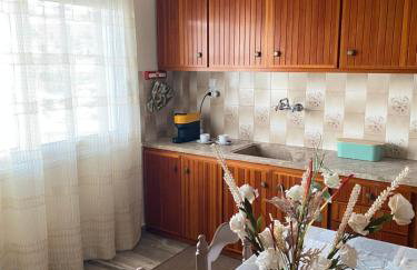 Ivory Apartment - Photo 3