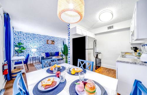 Family & Friends Retreat - Sleeps 19 - PalmWaveStays - Foto 10