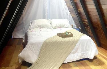 Chalé Na coruja e Chalé Encanto com BANHEIRA com AQUECEDOR e hidromassagem 7,5km centro Águas com COM CAFÉ, internet Starlink - Foto 67