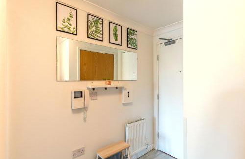 Bond Central - City Centre Oasis - Photo 12