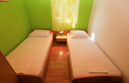 Robinson Stevica - Photo 18