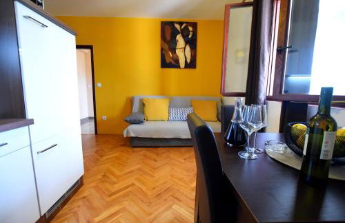 Apartments LaRoom - Photo 8