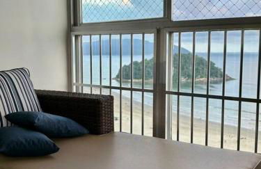 Apartamento espaçoso com vista deslumbrante - Foto 1