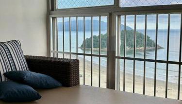 Apartamento espaçoso com vista deslumbrante - Foto 1