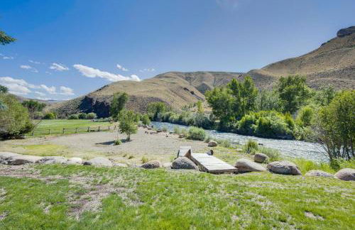 Remote Idaho Mountain Lodge with River Access! - Foto 33