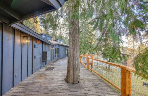 Bonners Ferry Cabin with Wraparound Deck and Views! - Foto 22