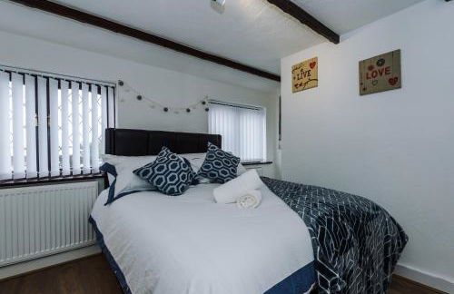 Spacious 4-Bed House Near Wigan Warrington - Foto 10