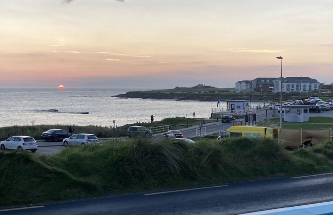 3-bed House Sleeps 6 With Patio - Photo 12