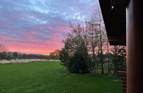 Tomatin - Luxury Two Bedroom Log Cabin with Hot Tub - Foto 18